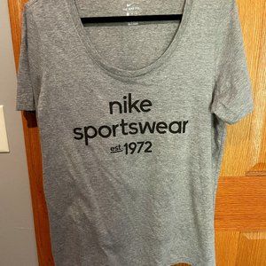 XL Nike T-Shirt